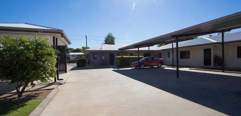 Western Gateway Motel And Apartments Emerald Exterior photo
